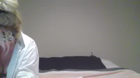 SDBeachfreaks online show from October 13, 4:12 am