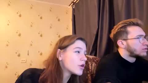 Snapshot of sdddisk chatting on January 8, 12:49 am sdddisk online show from January 8, 12:49 am