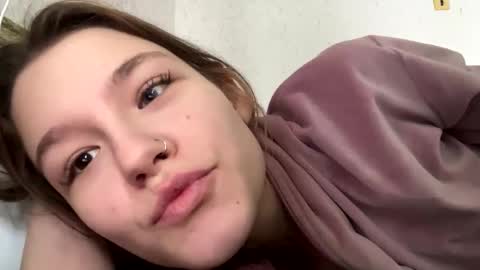 Snapshot of sdddisk chatting on February 9, 12:30 pm sdddisk online show from February 9, 12:30 pm