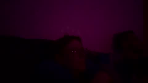 Snapshot of sdddisk chatting on March 12, 11:01 pm sdddisk online show from March 12, 11:01 pm