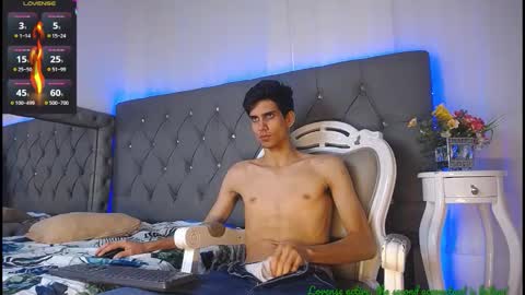 sebalexis7 online show from September 23, 4:04 am