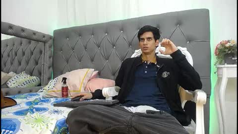 sebalexis7 online show from October 11, 4:01 am