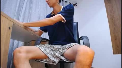 sebalexis7 online show from November 28, 3:42 am