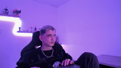 Sebastin online show from November 9, 3:38 am