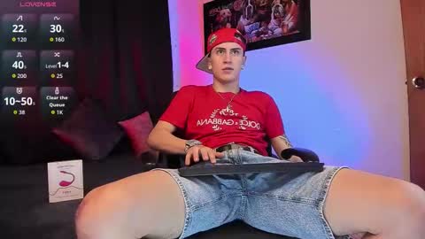 Sebastian online show from October 21, 11:33 am