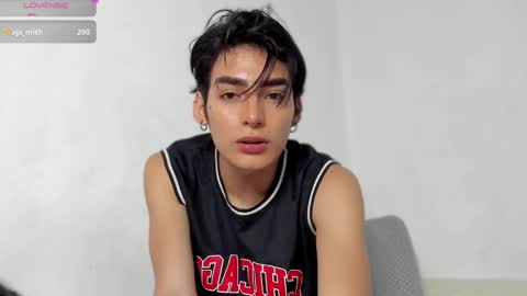 sebastian online show from December 15, 3:34 am