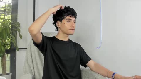 sebastian online show from September 28, 2:11 pm