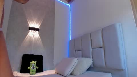 Sebas online show from September 9, 3:33 pm