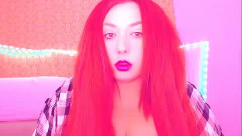 Snapshot of secrettbela4u chatting on September 14, 10:25 am secrettbela4u online show from September 14, 10:25 am