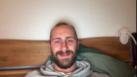 Snapshot of seducemepleae chatting on November 11, 9:15 pm seducemepleae online show from November 11, 9:15 pm