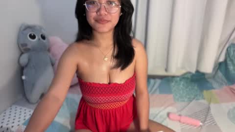 Snapshot of seductive_mariax69 chatting on November 11, 9:04 pm Mariaxxx online show from November 11, 9:04 pm