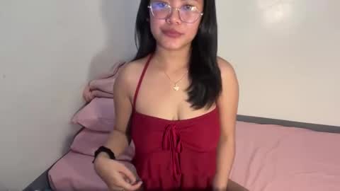 Snapshot of seductive_mariax69 chatting on November 18, 6:07 am Mariaxxx online show from November 18, 6:07 am