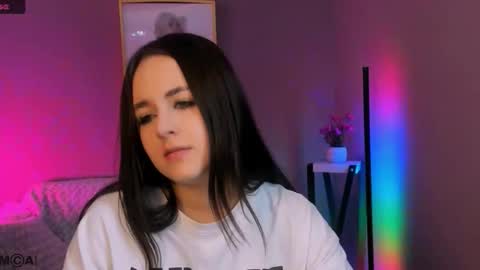 selena addison online show from November 25, 11:10 am