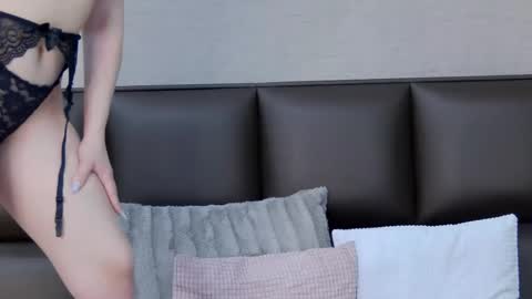 SelenaHanson online show from October 13, 12:16 pm