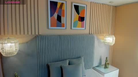 Selene online show from February 1, 7:02 pm