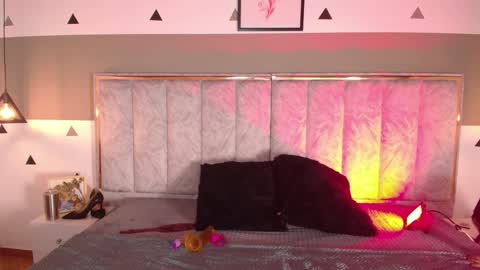 Selene online show from October 27, 11:36 am