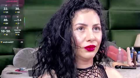 Selen online show from February 13, 9:30 am