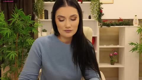 Seline online show from December 18, 5:21 pm