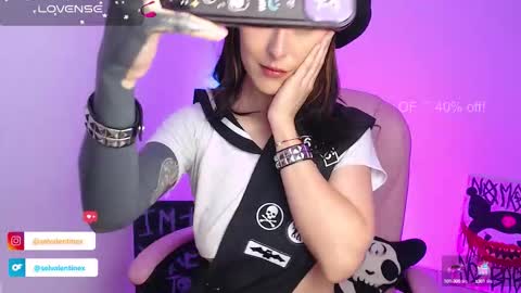 Snapshot of selvalentinex chatting on September 27, 2:38 am online show from September 27, 2:38 am