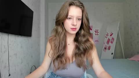 Snapshot of sen0_rita chatting on September 19, 8:27 am Ami online show from September 19, 8:27 am