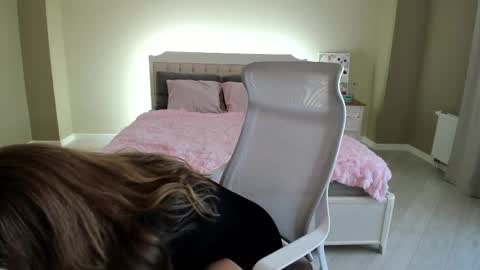 Snapshot of sen0_rita chatting on October 9, 8:45 am Ami online show from October 9, 8:45 am