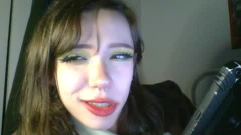 Snapshot of sendforesme chatting on December 29, 4:16 am goddess esme online show from December 29, 4:16 am