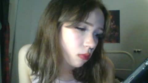 Snapshot of sendforesme chatting on February 16, 4:53 am goddess esme online show from February 16, 4:53 am