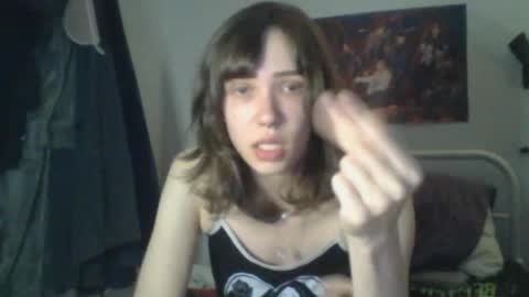 Snapshot of sendforesme chatting on November 15, 1:14 am goddess esme online show from November 15, 1:14 am