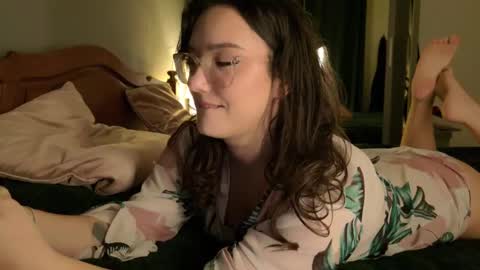 Jasmine online show from February 14, 7:54 pm