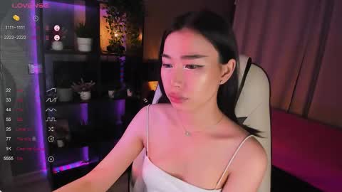 Kiki online show from September 12, 3:56 pm