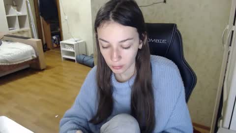 senxual__ online show from October 5, 5:00 pm