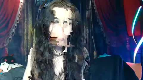 Seraphin Munster online show from January 1, 8:37 pm