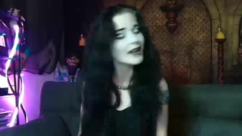 Seraphin Munster online show from October 14, 5:47 pm