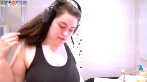 SeraReads online show from March 11, 10:07 am