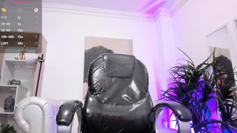 serena___ online show from January 25, 9:26 am