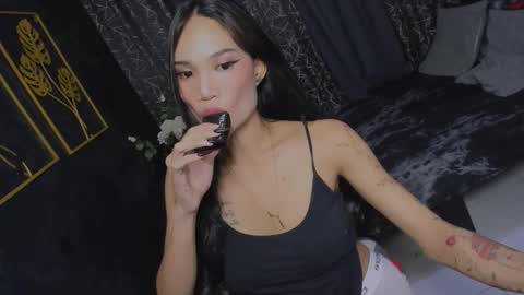 RED HARPER online show from December 1, 5:01 am