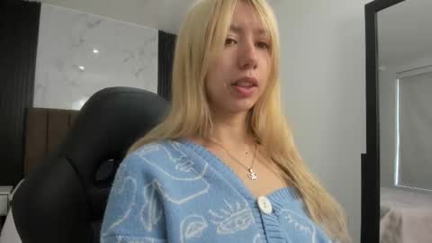 Serene online show from September 17, 12:51 pm