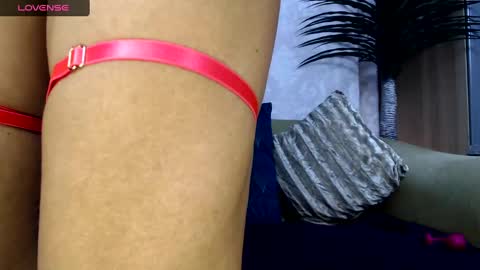 serenexx  your MILF online show from February 8, 7:04 am