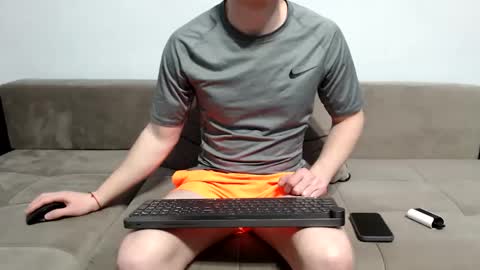 Snapshot of sergeysexboy chatting on February 3, 3:42 am Sirgey online show from February 3, 3:42 am