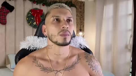 HEY IM SETH online show from December 29, 7:11 pm