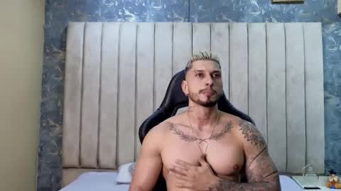 HEY IM SETH online show from March 11, 7:58 pm