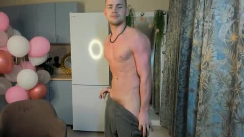 SevanS14 online show from February 25, 6:20 pm