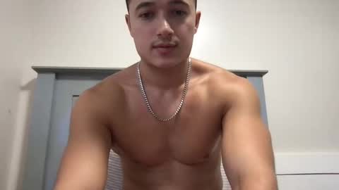 Snapshot of seveninchsteve_ chatting on September 21, 9:49 pm seveninchsteve_ online show from September 21, 9:49 pm