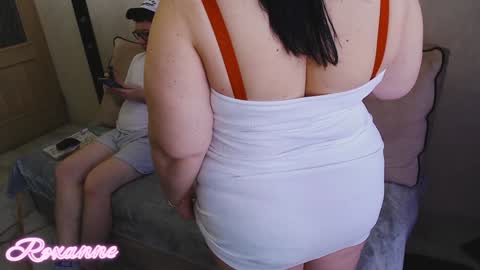 Roxy Kate Mary Alex Arnold online show from January 23, 7:11 am