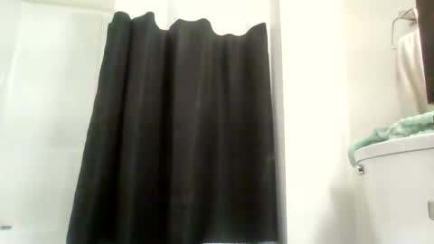 Snapshot of sexislitpuss69 chatting on February 19, 1:50 pm sexislitpuss69 online show from February 19, 1:50 pm