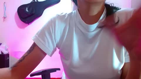 sexmilkdirty online show from December 12, 2:04 am