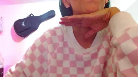 sexmilkdirty online show from December 24, 3:16 am