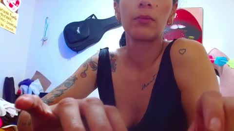 sexmilkdirty online show from February 23, 4:50 am