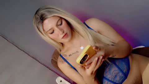 Britney Allen online show from February 3, 3:53 am