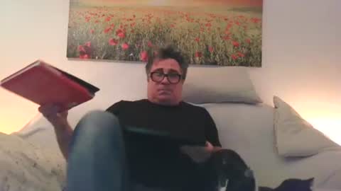 Snapshot of sexurbation chatting on November 8, 3:45 pm Sexurbation online show from November 8, 3:45 pm